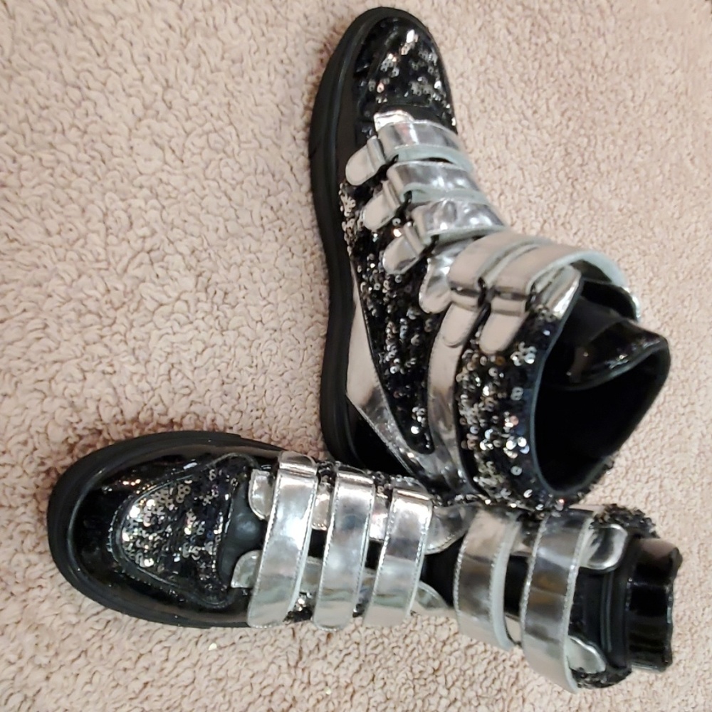 Louis Vuitton sneakers